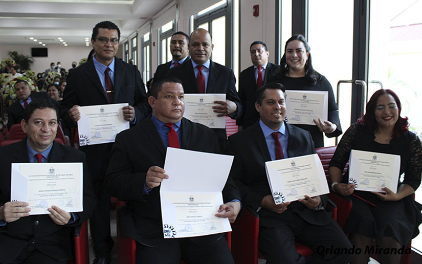 MEDICOS